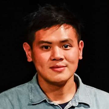 Headshot photo of Dr David Liao